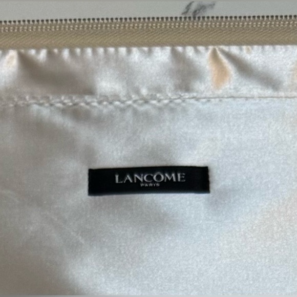 Jeffree Star Bundle & Lancome Makeup Case! - Picture 9 of 9